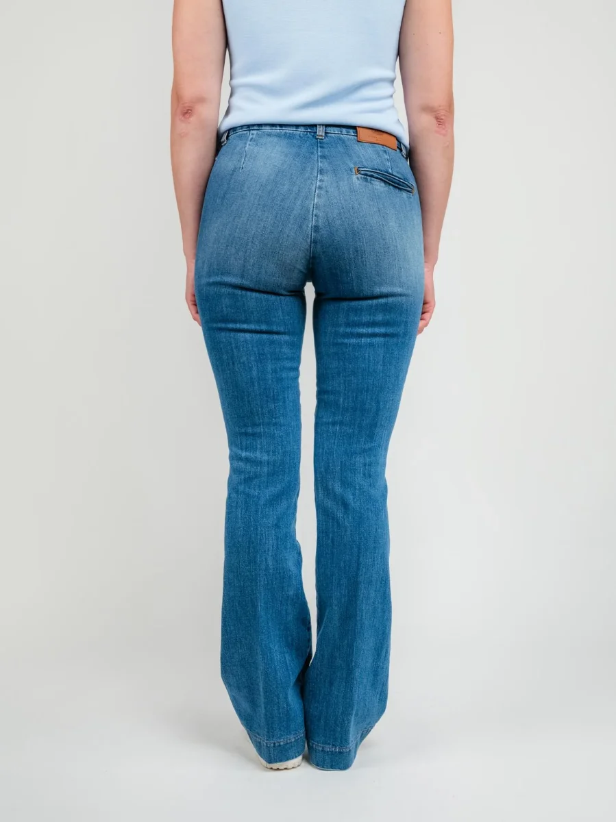 JEANS A ZAMPA LAVAGGIO CHIARO - immagine 5