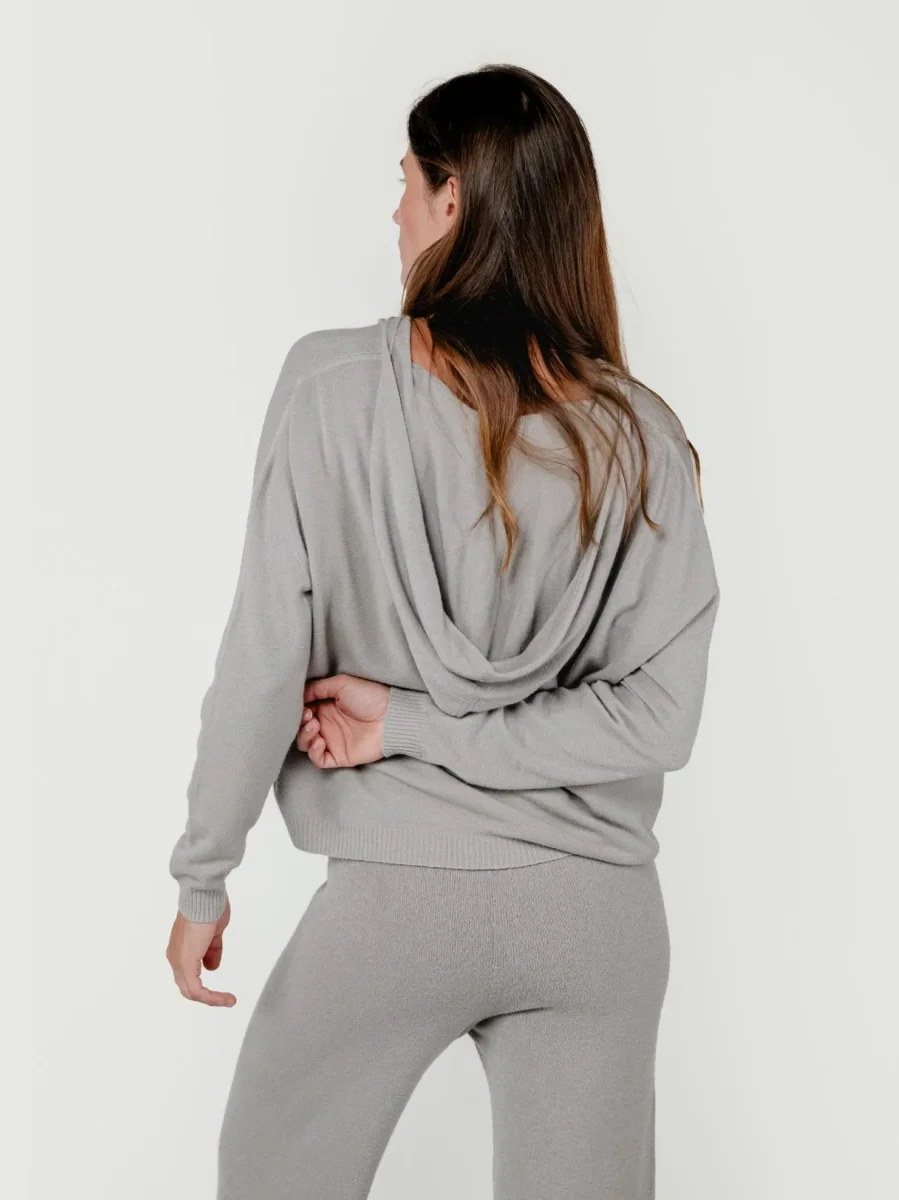 MAGLIA CON CAPPUCCIO TORTORA - immagine 4