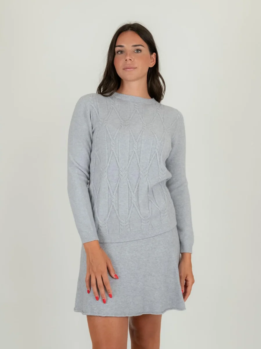 MAGLIA CON INTRECCIO GRIGIO PERLA