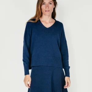 MAGLIA CON SCOLLO A V BLU