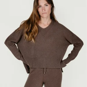 MAGLIA CON SCOLLO A V TABACCO