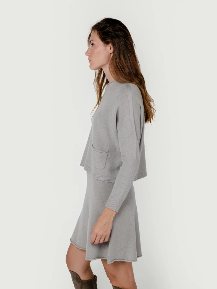 MAGLIA CORTA CON TASCHE TORTORA - immagine 3