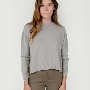 MAGLIA GIROCOLLO CON FONDO ASSIMETRICO TORTORA