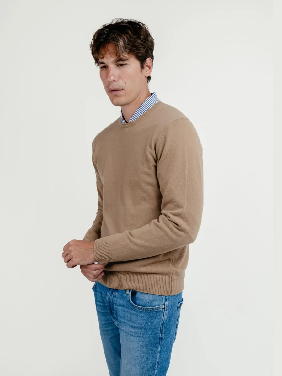 MAGLIA IN LANA MERINO E CASHMERE CARAMELLO - immagine 3