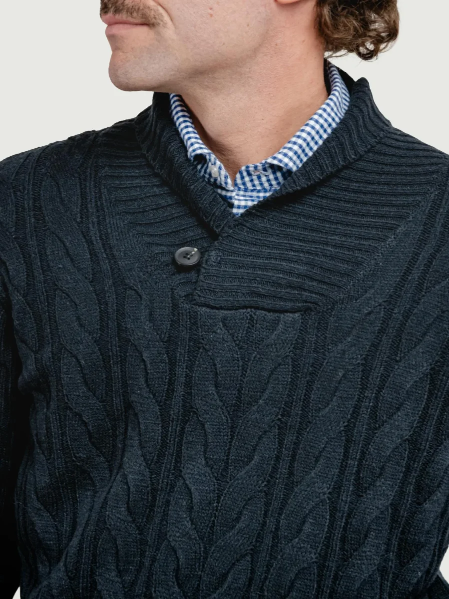 MAGLIONE A TRECCE CON COLLO SCIALLATO BLU - immagine 5