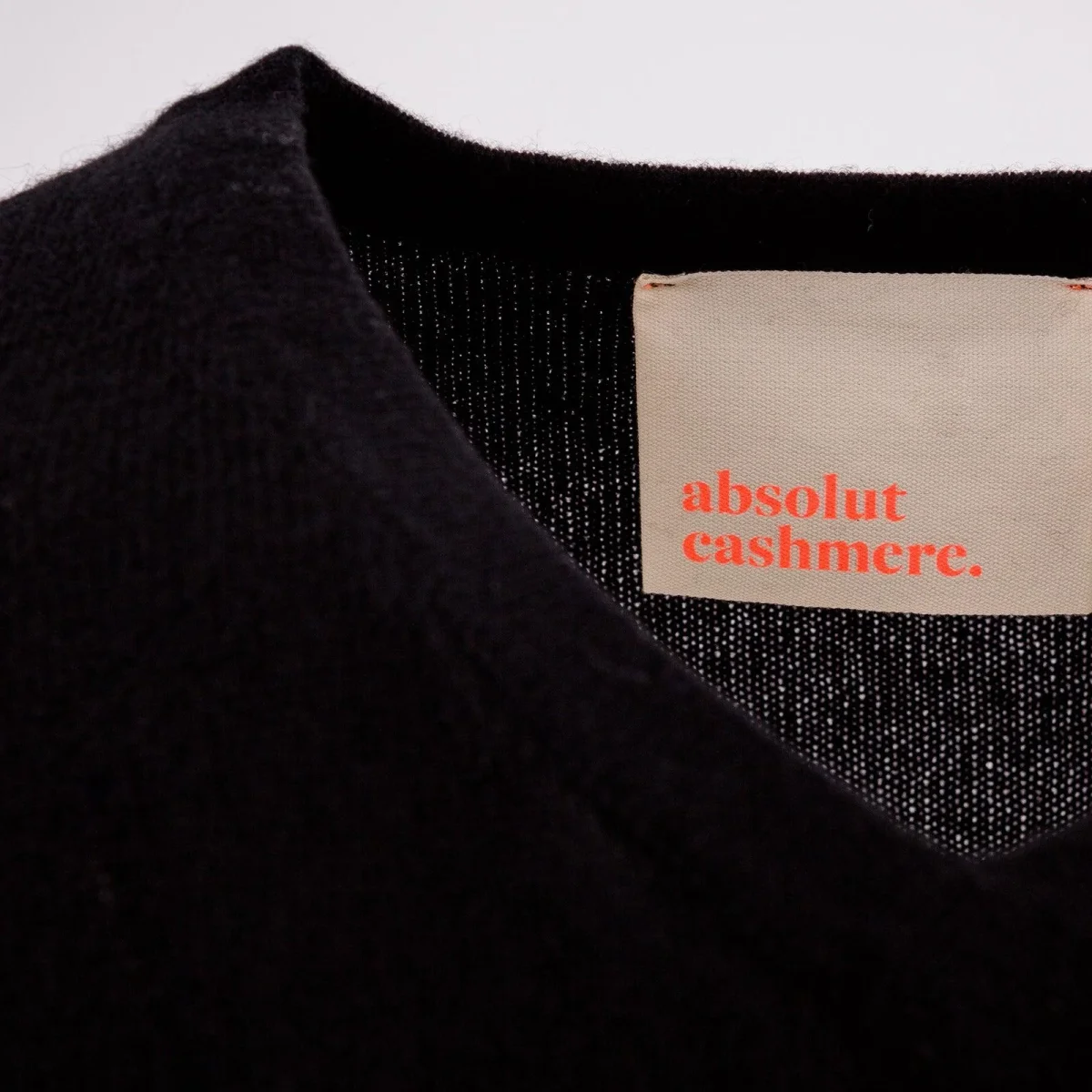 MAGLIONE SCOLLO V PAUL IN CASHMERE ECO FRIENDLY - immagine 4