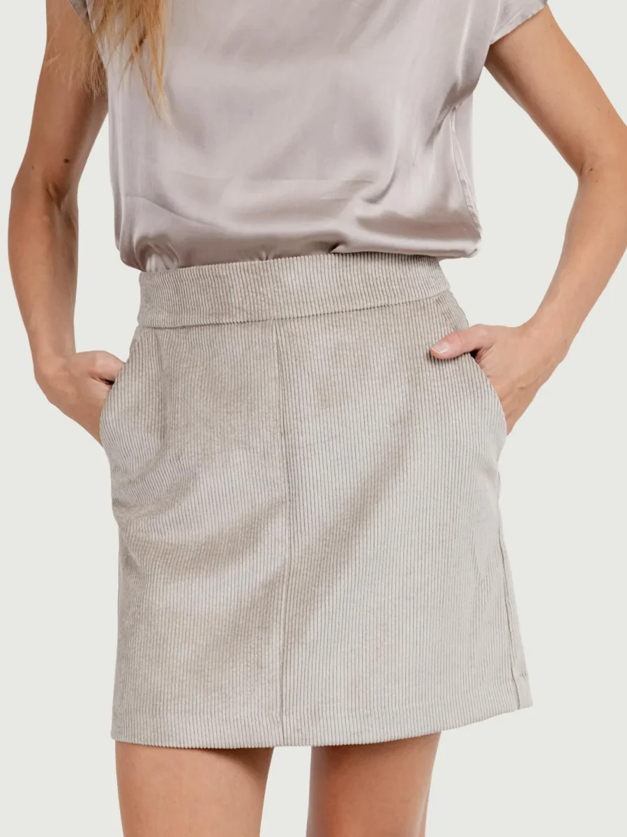 MINIGONNA IN VELLUTO A COSTE BEIGE - immagine 6