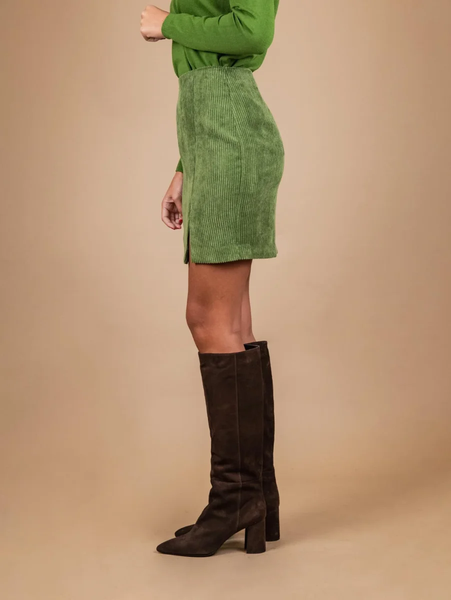 MINIGONNA IN VELLUTO A COSTE VERDE ACIDO - immagine 3