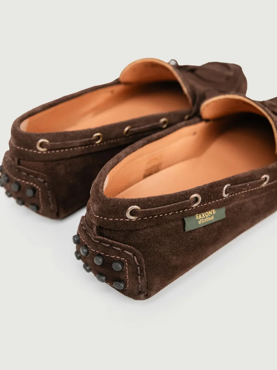 MOCASSINO CON GOMMINI IN CAMOSCIO TESTA MORO - immagine 6