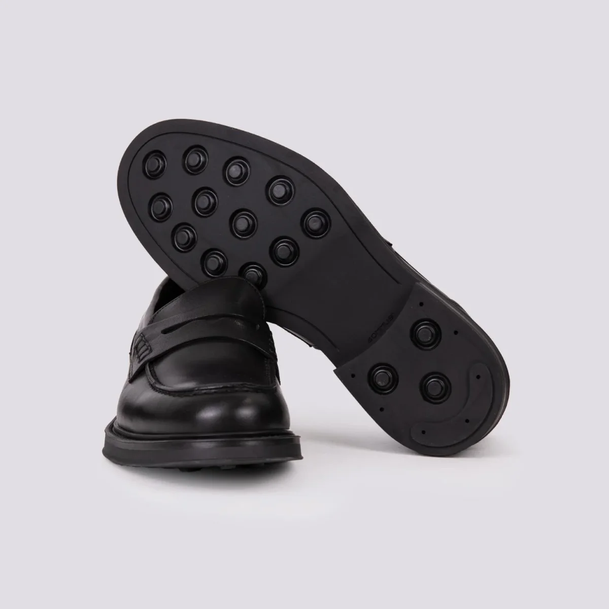 MOCASSINO CON PENNY IN PELLE NERA - immagine 4