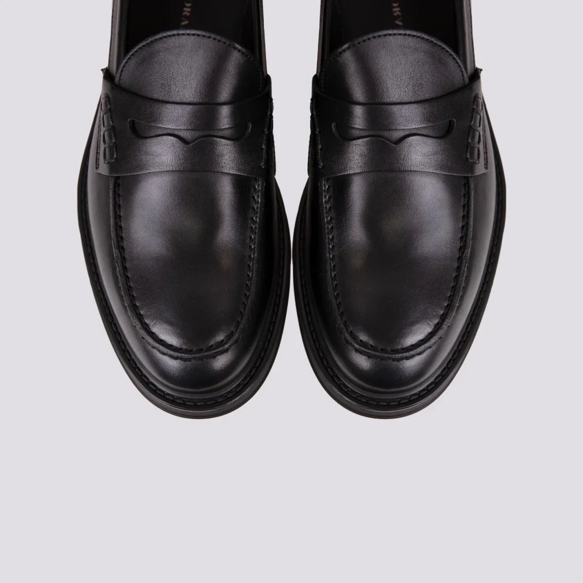 MOCASSINO CON PENNY IN PELLE NERA - immagine 5