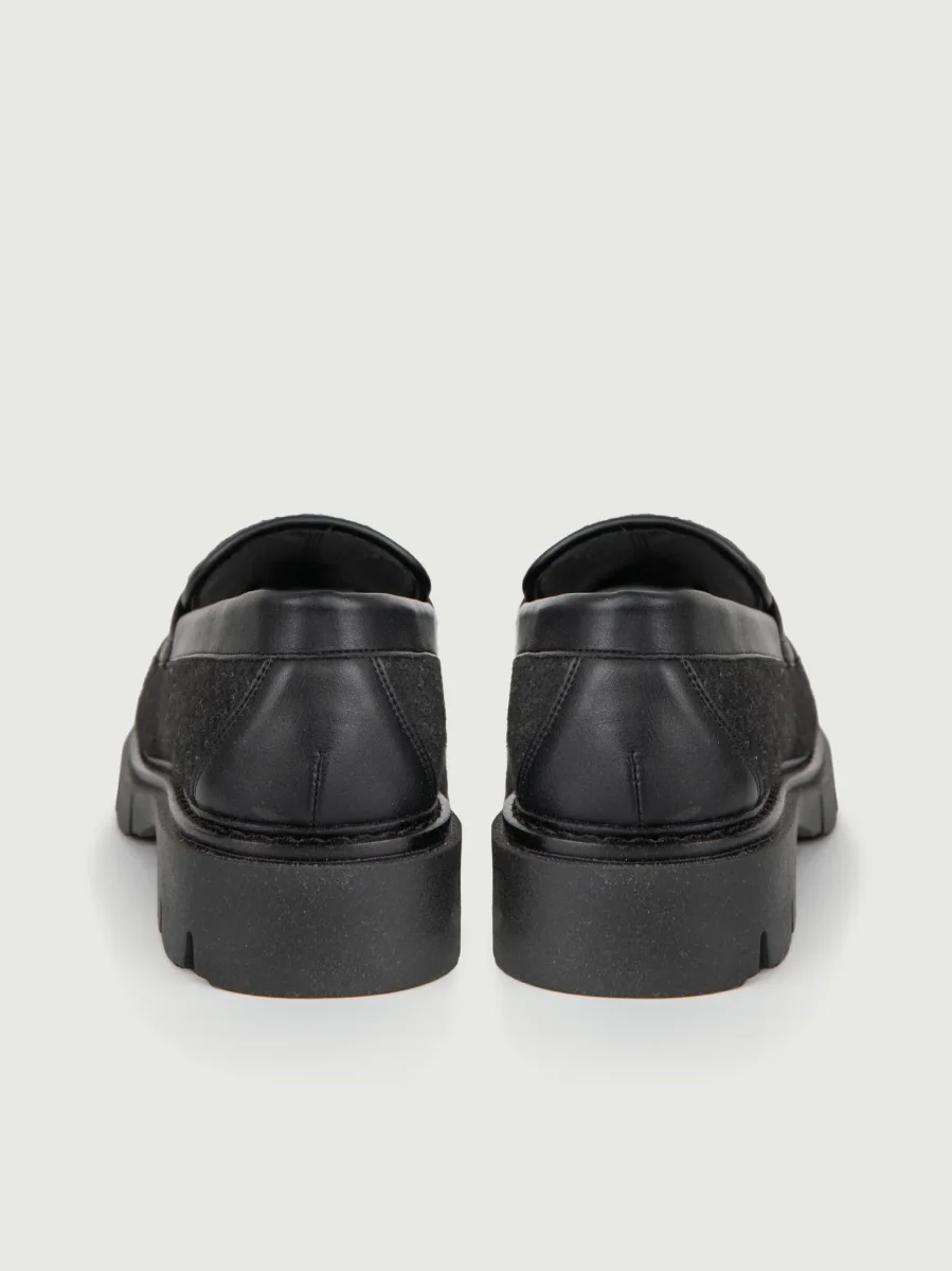 MOCASSINO IN LANA COTTA NERA CON APPLICAZIONI ORO - immagine 4