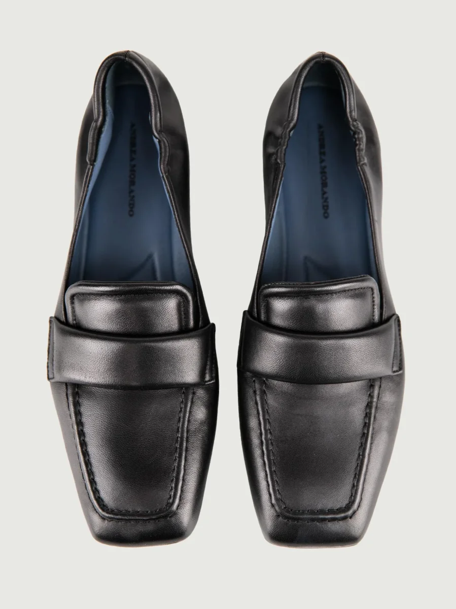 MOCASSINO IN NAPPA NERA - immagine 5