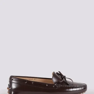 MOCASSINO IN PELLE CON GOMMINI