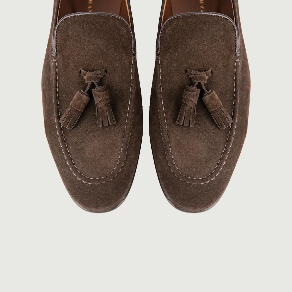 MOCASSINO SCAMOSCIATO CON NAPPINE MARRONE - immagine 4