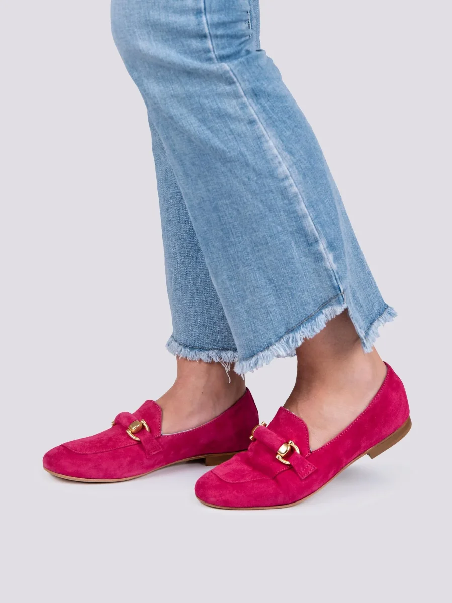 Mocassino in camoscio fucsia - immagine 6