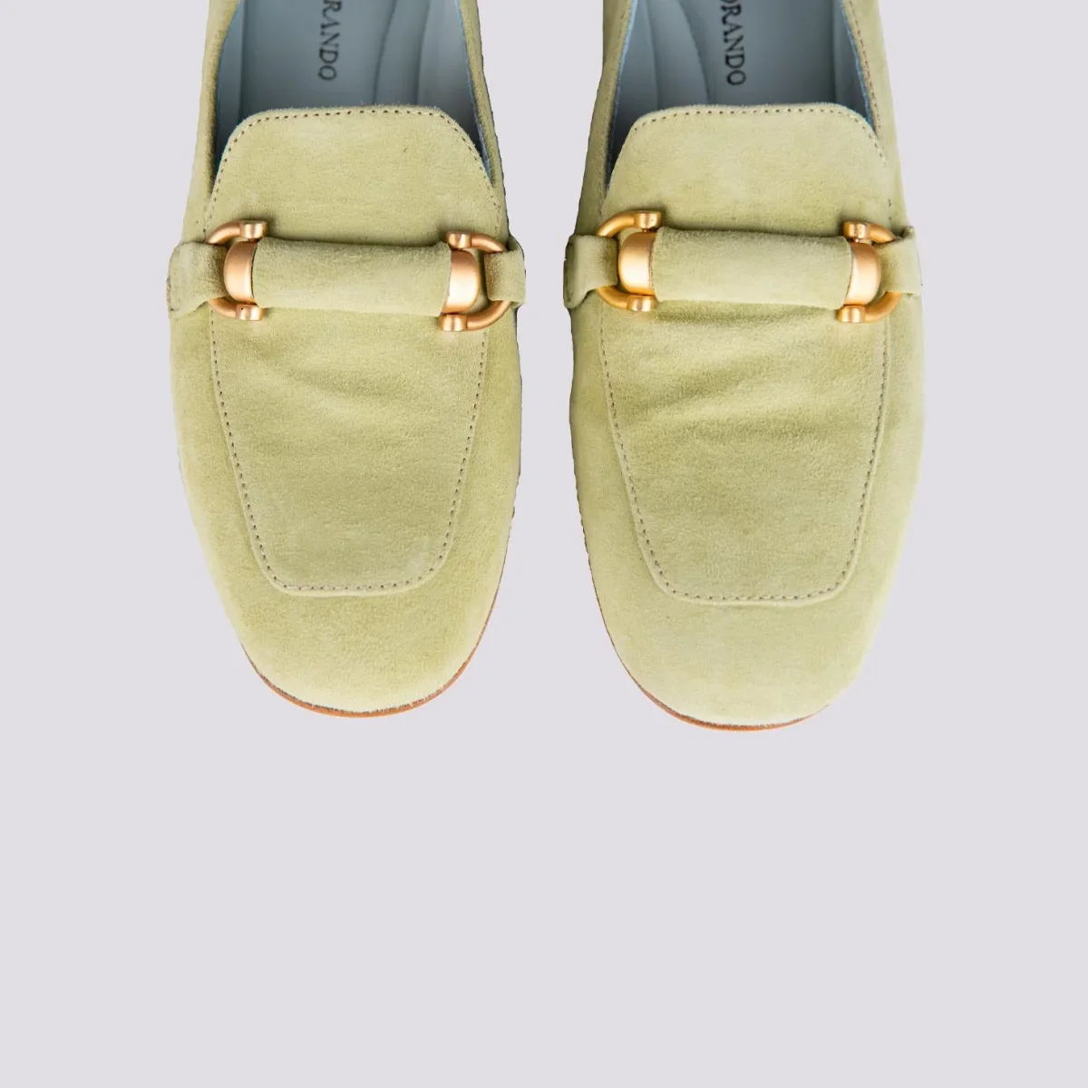 Mocassino in camoscio verde lime - immagine 4