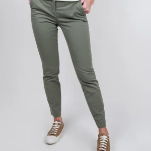 PANTALONE A SIGARETTA COLOR SALVIA IN COTONE