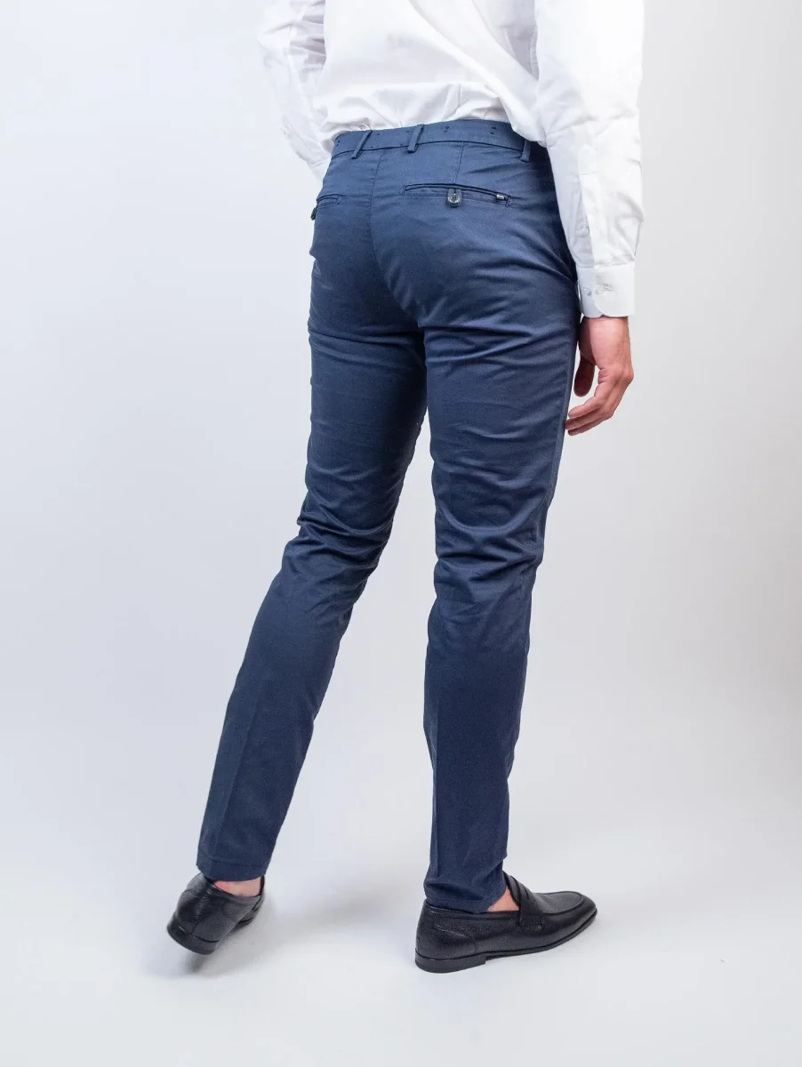 PANTALONE CHINOS IN COTONE COLOR BLU - immagine 4