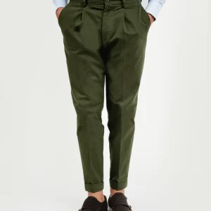 PANTALONE CON PENCES IN COTONE VERDE