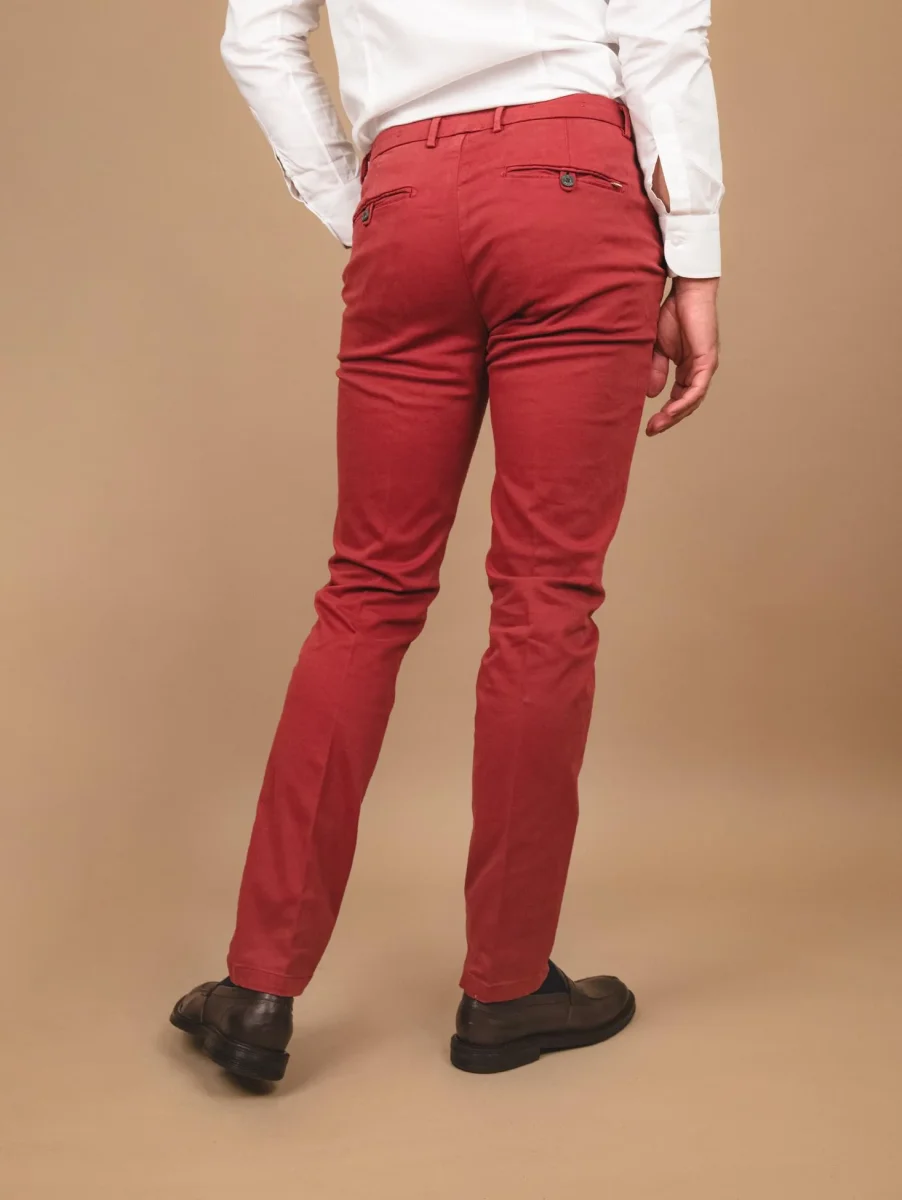 PANTALONE IN COTONE LISCIO BORDEAUX CON TASCA A FILO - immagine 5