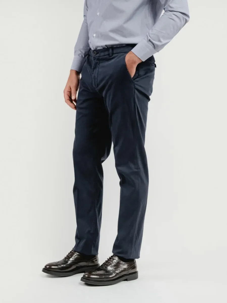 PANTALONE  STRIKER IN COTONE CON MICROTRAMA BLU NAVY - immagine 4