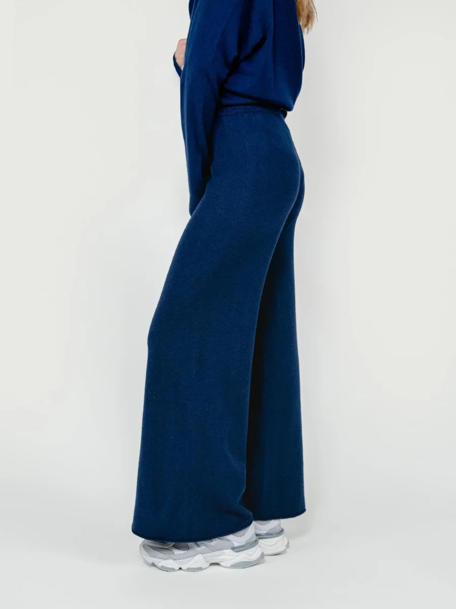 PANTALONI IN MAGLIA BLU - immagine 4