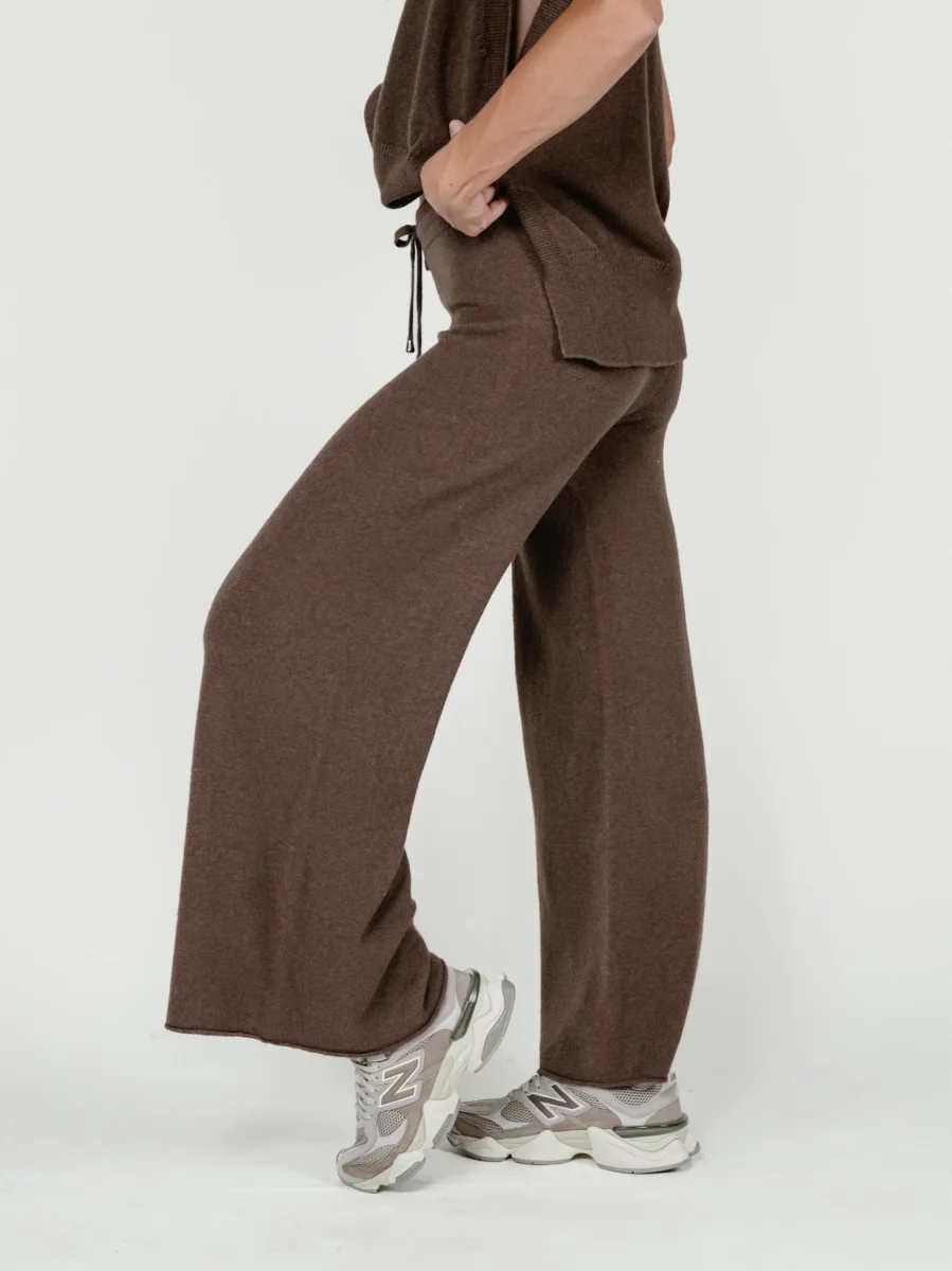PANTALONI IN MAGLIA MARRONE - immagine 4