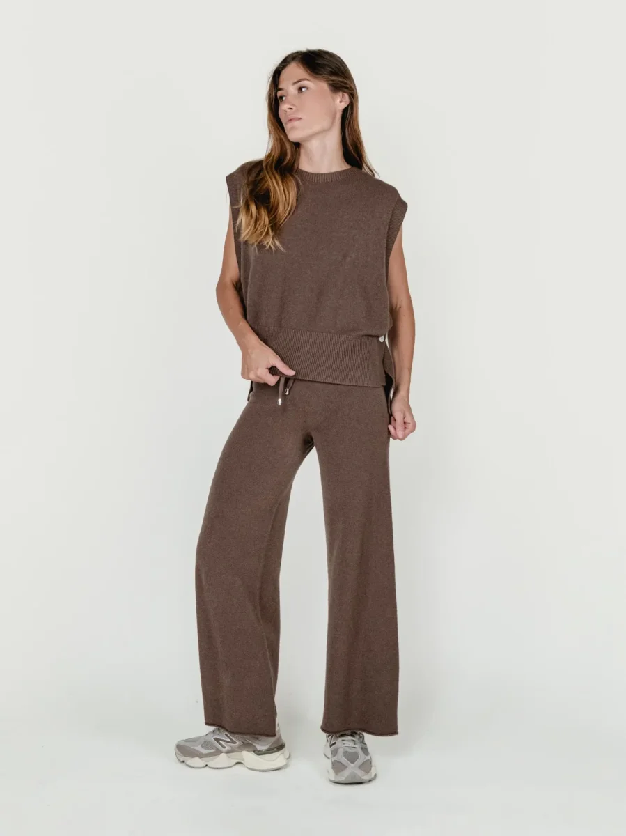 PANTALONI IN MAGLIA MARRONE