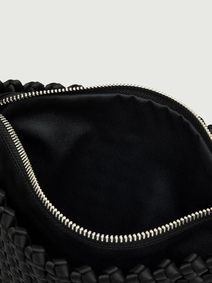 POCHETTE A MANO FIORE NERA - immagine 5