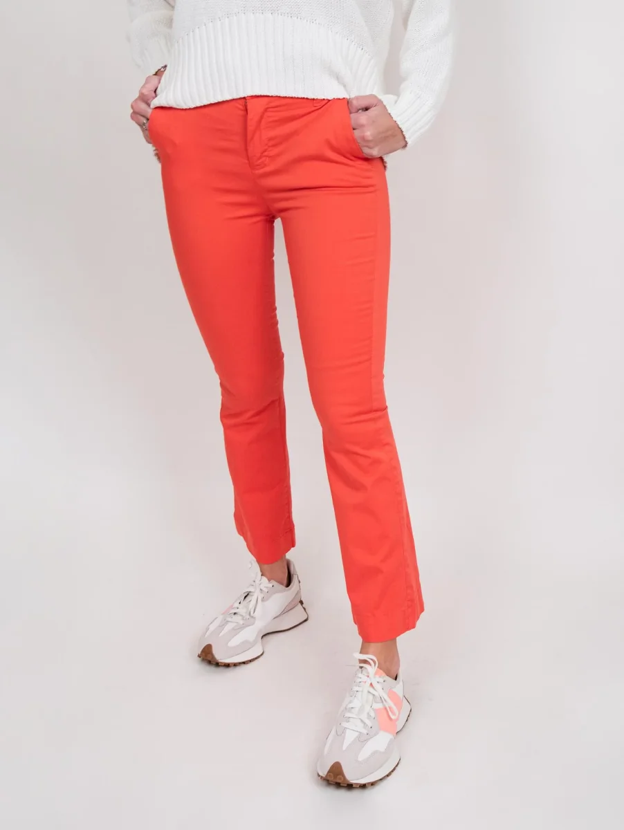 Pantalone a trombetta in cotone corallo