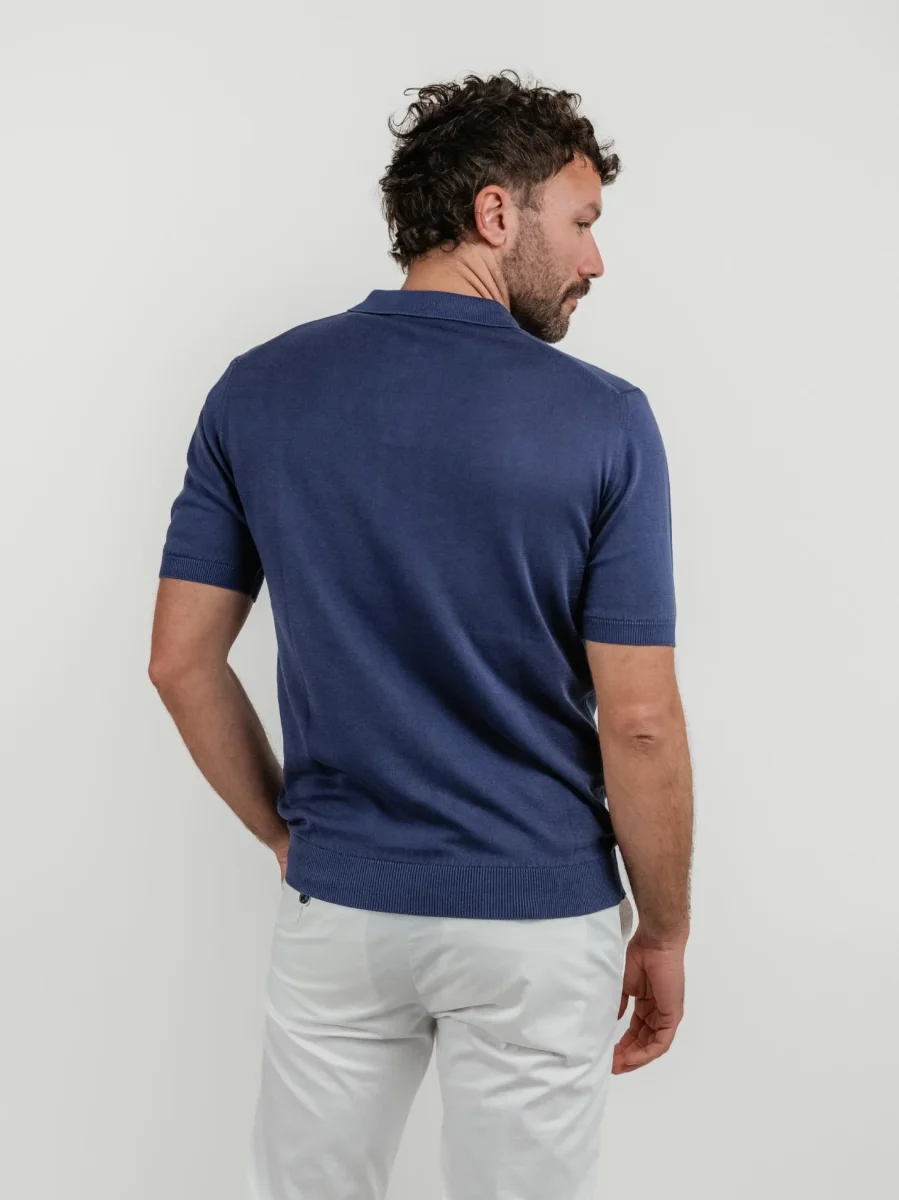 Polo con scollo a V blu navy - immagine 4