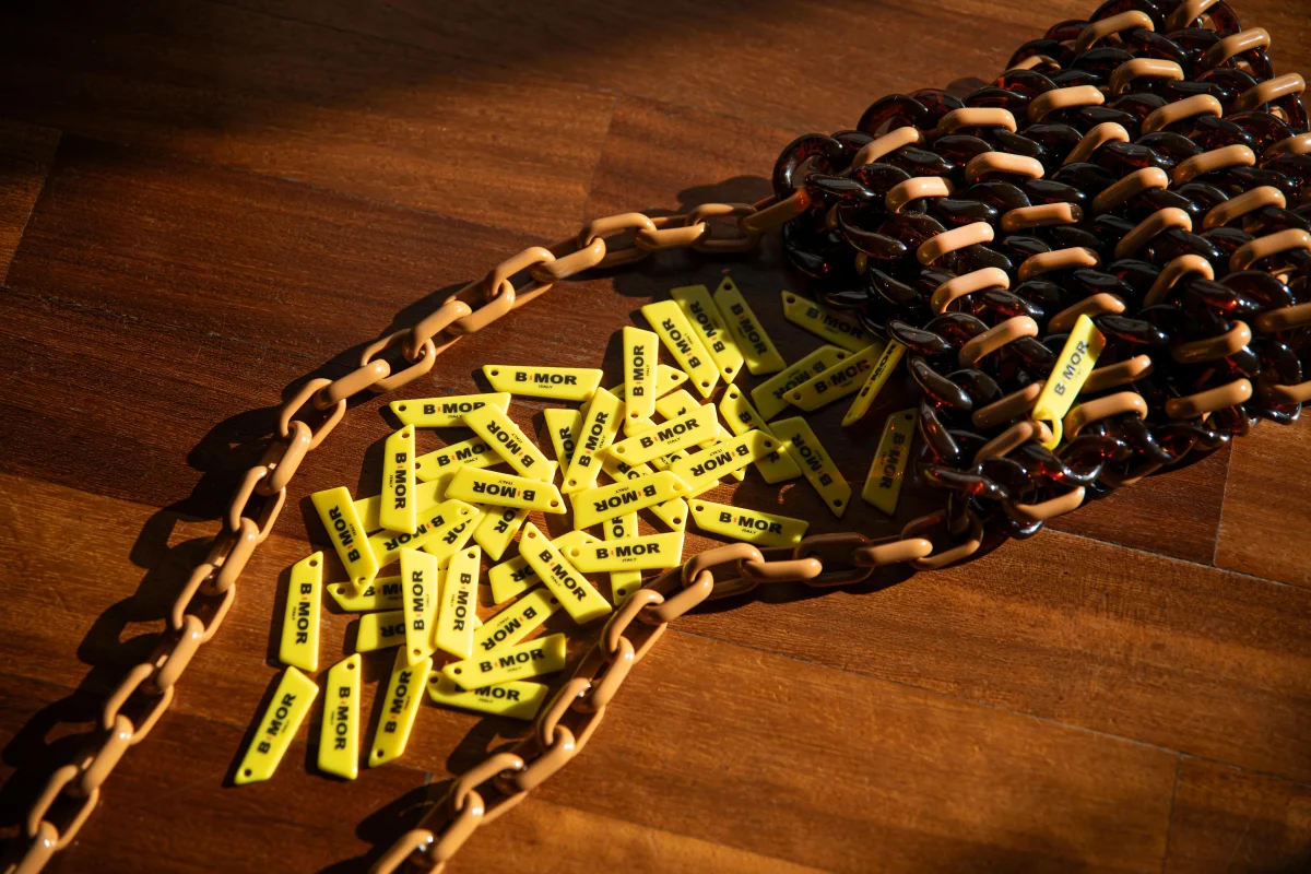 SACCHETTA IN RESINA BICOLOR MARRONE E CUOIO "SPIRIT" - immagine 9