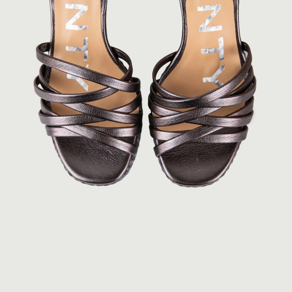 SANDALI RAFIA CON INTRECCIO FRONTALE NERO - immagine 5