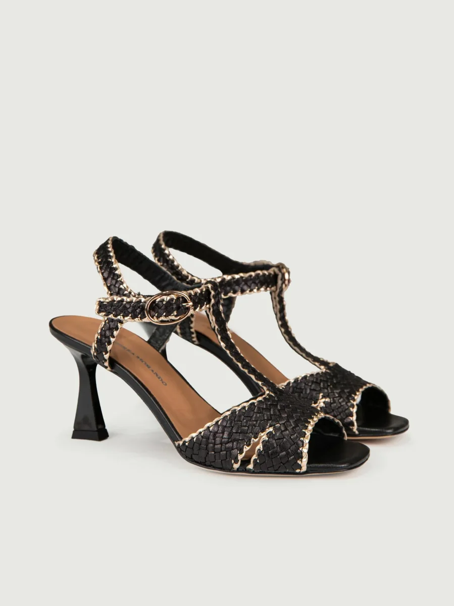 SANDALO CON TACCO IN PELLE INTRECCIATA - immagine 3