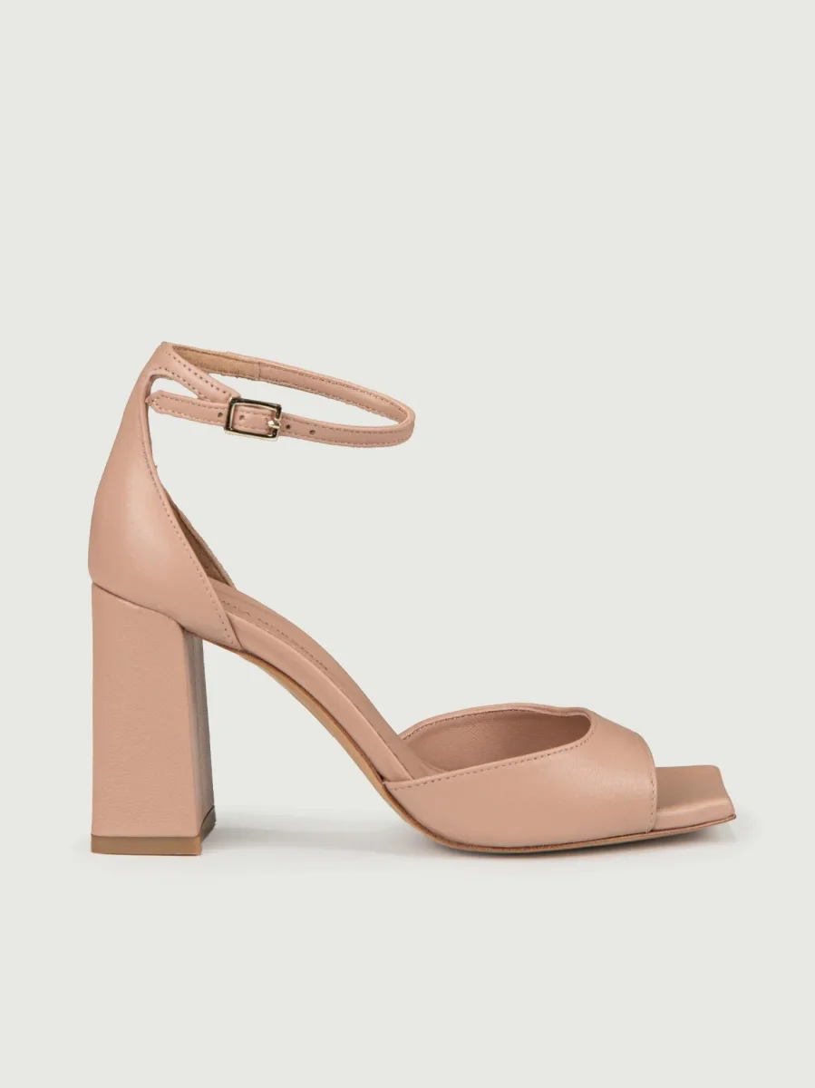 SANDALO CON TACCO IN PELLE