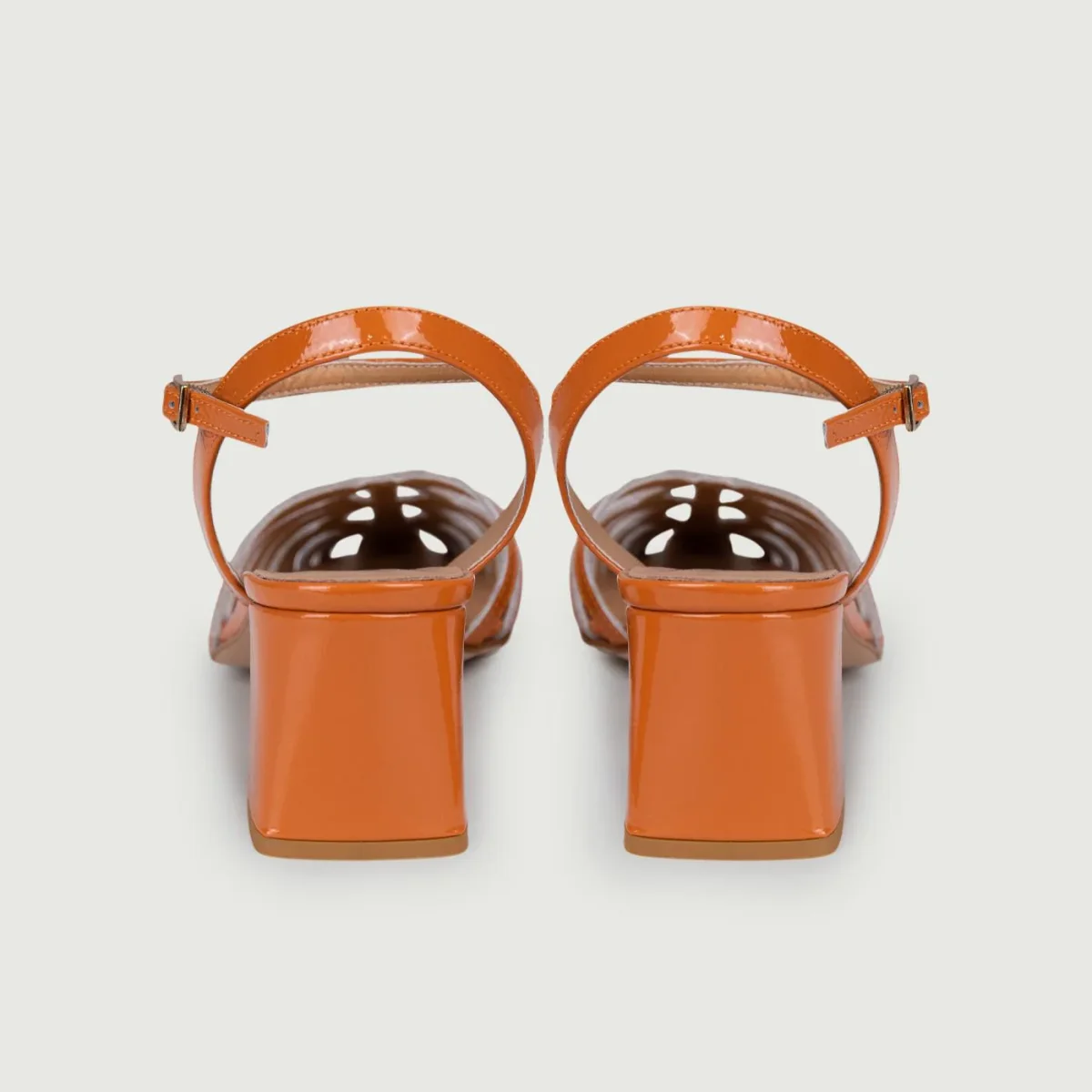 SANDALO CON TACCO QUADRATO IN NAPLAK ARANCIO - immagine 5