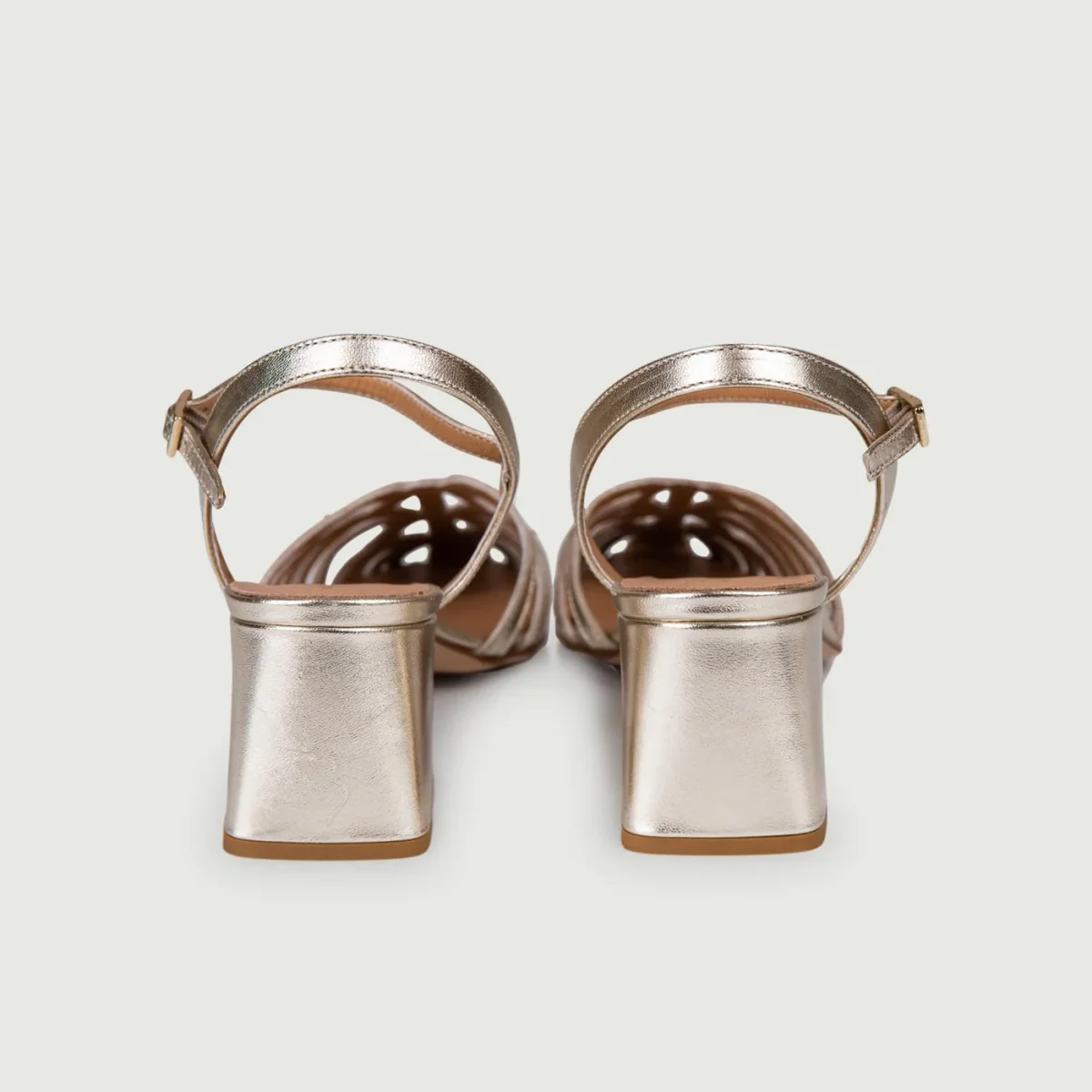 SANDALO CON TACCO QUADRATO PLATINO - immagine 5