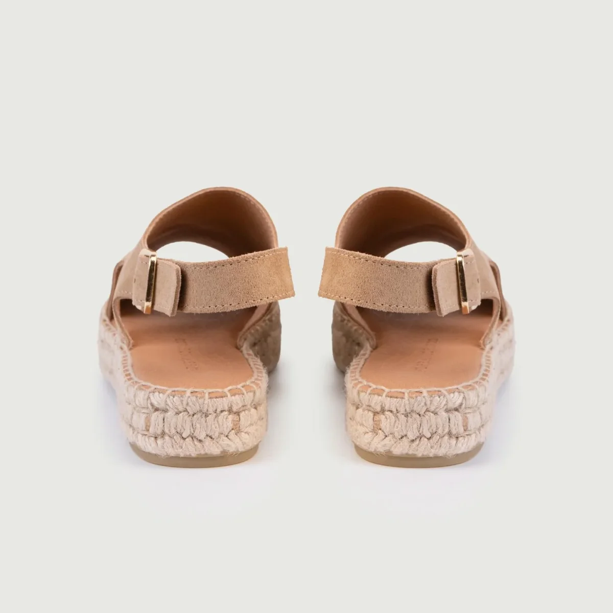 SANDALO IN PELLE SCAMOSCIATA CON SUOLA IN CORDA - immagine 4