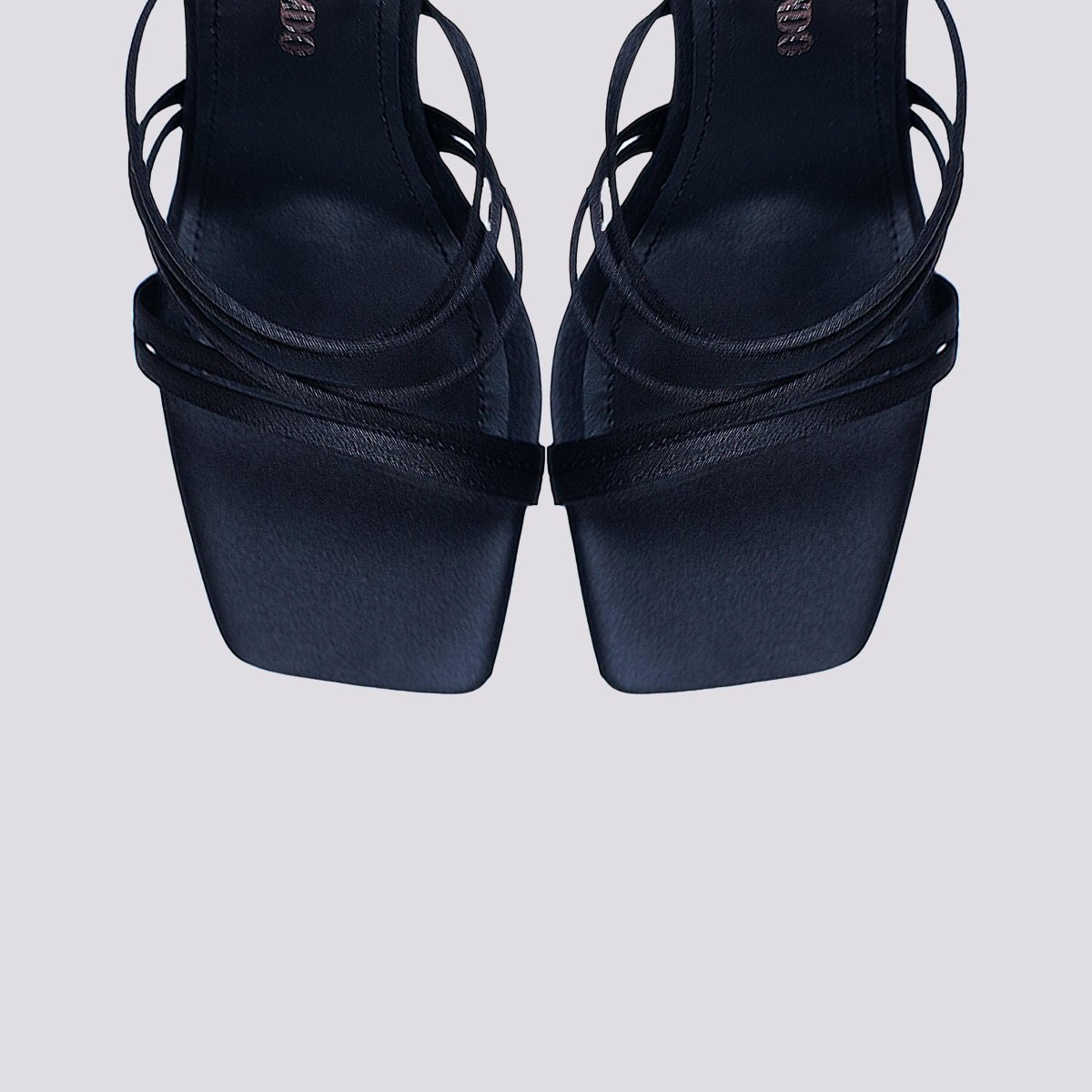 SANDALO MODELLO SCHIAVA CON TACCO TRIANGOLARE - immagine 4