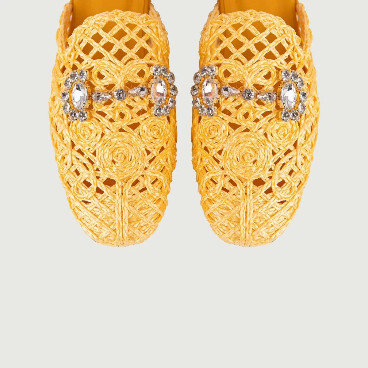 SANDALO SABOT IN RAFIA GIALLO - immagine 4