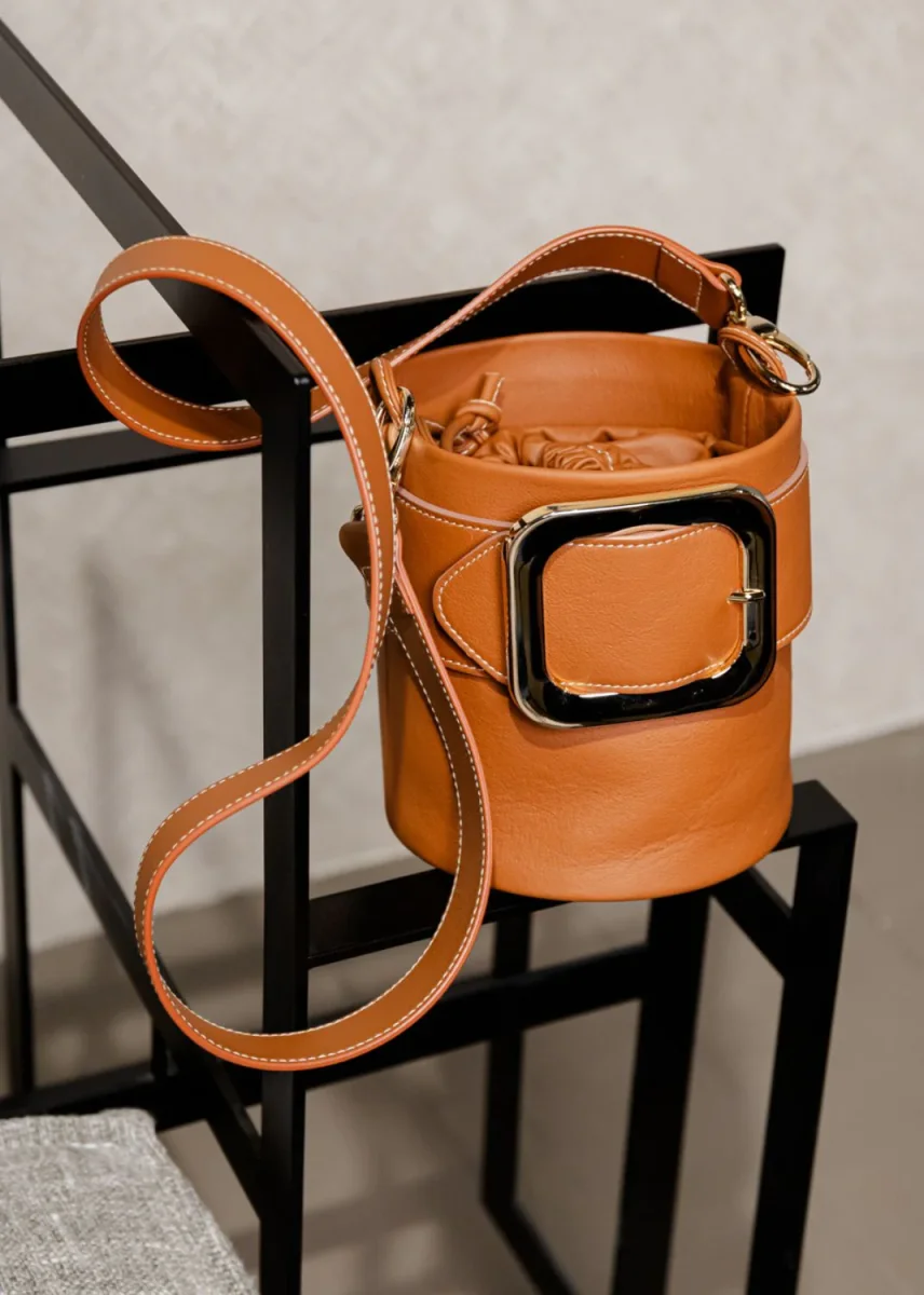 SECCHIELLO KATE IN PELLE COGNAC - immagine 8