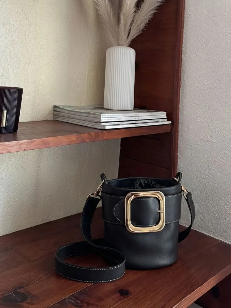 SECCHIELLO KATE IN PELLE NERA - immagine 8