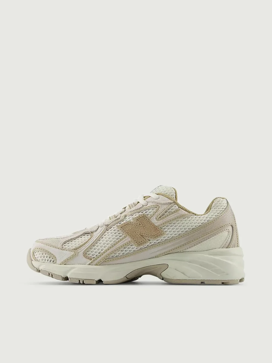 SNEAKER 740 BEIGE & Bianco - immagine 3