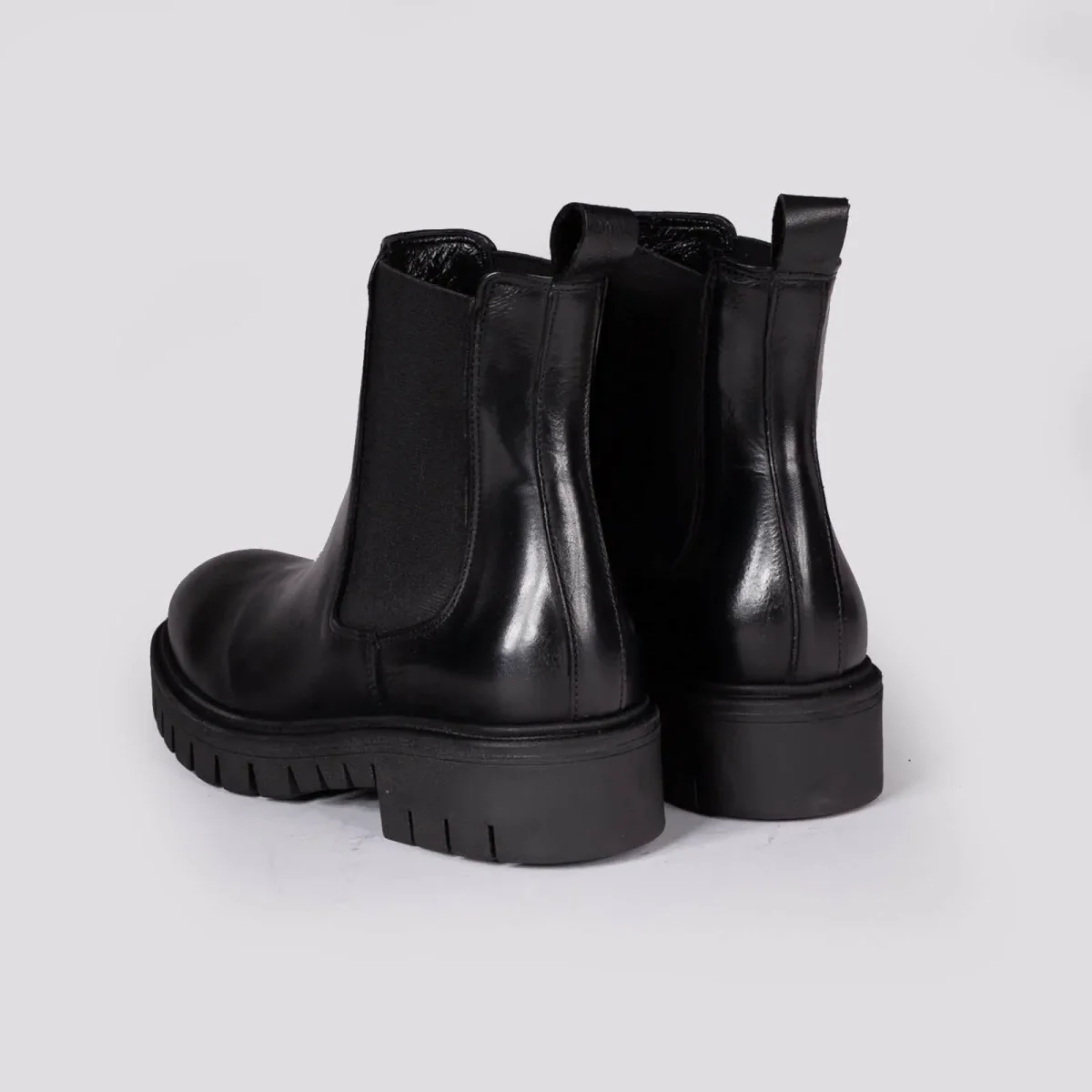 STIVALETTO BEATLES CON CARRO ARMATO - immagine 6