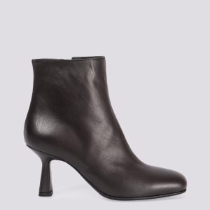 STIVALETTO IN PELLE CON TACCO STILETTO