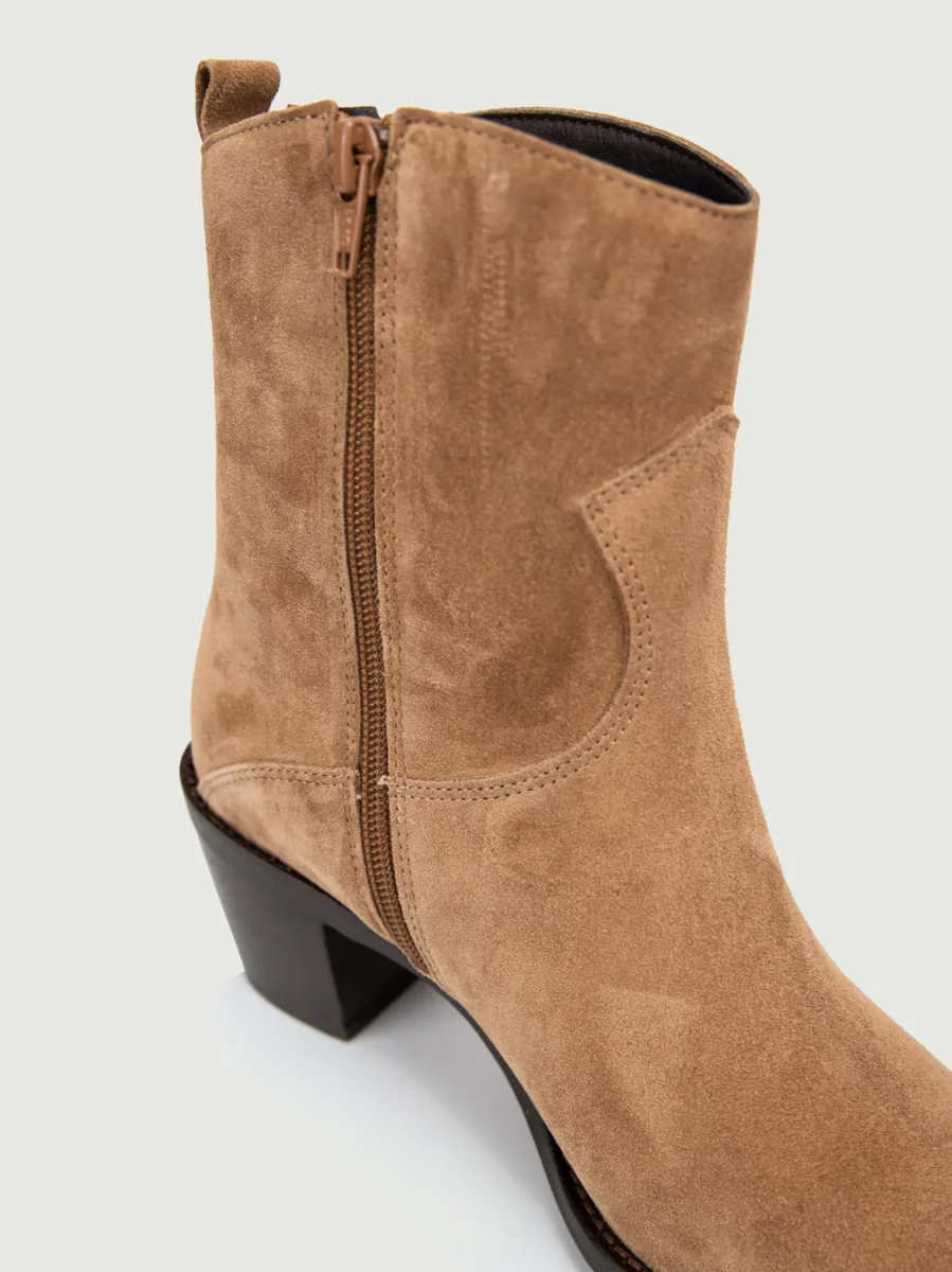 STIVALETTO TEXANO BEIGE CON PUNTALE - immagine 6