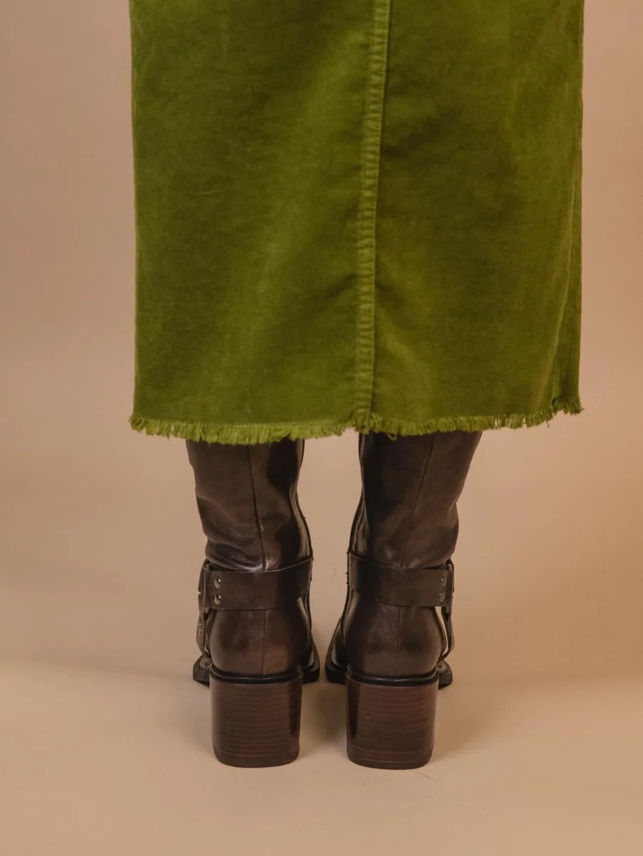 STIVALETTO TEXANO IN PELLE LAMINATA MARRONE - immagine 8