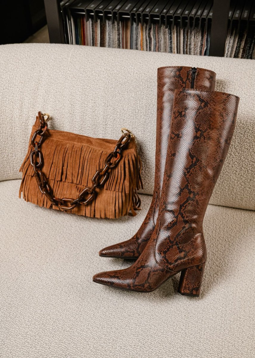 STIVALE IN PELLE STAMPA PITONE MARRONE - immagine 8