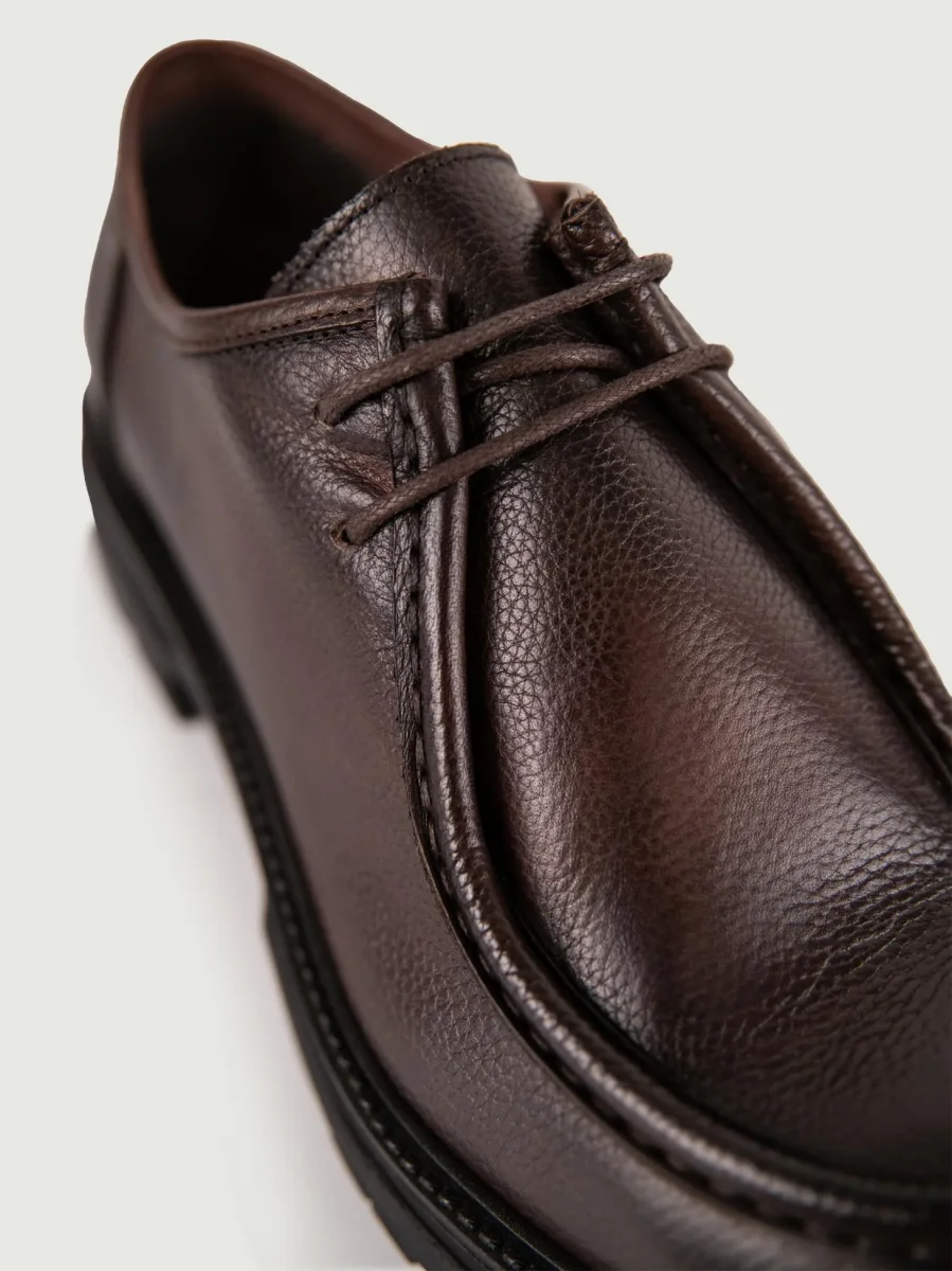 STRINGATA IN PELLE MARRONE CON PARA EXTRA LIGHT - immagine 6